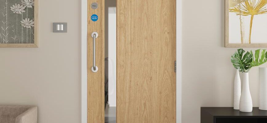 Wooden fire door with glass